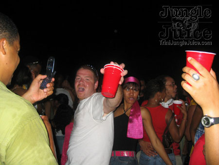 atlbbqnite2004-037