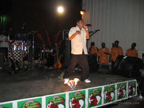 angostura04-05