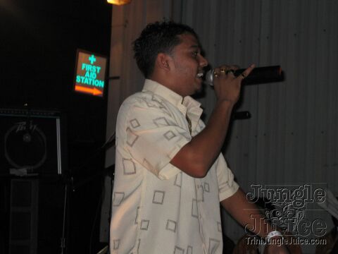 angostura04-06