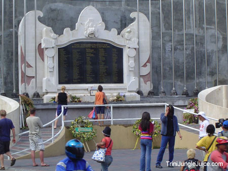 bali2004-023