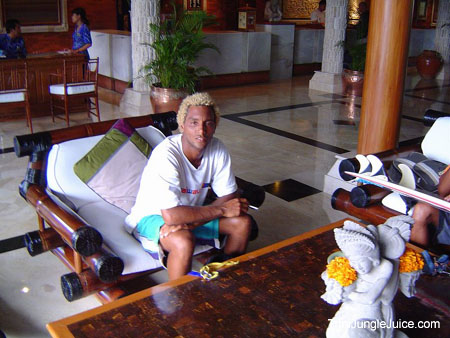 bali2004-129