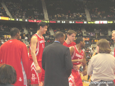 hawksvsrockets-09