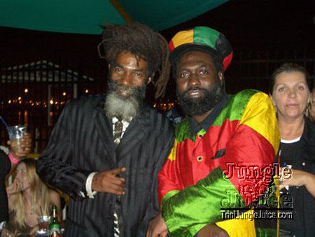 rootsfest04-002