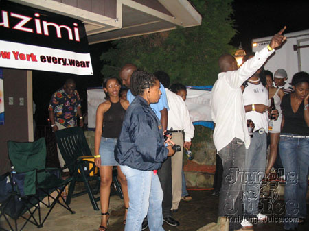 taboo+dc2004-069