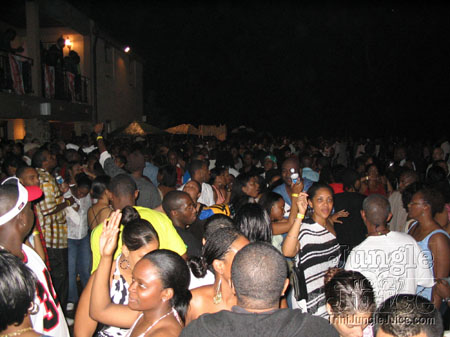 taboo+dc2004-125