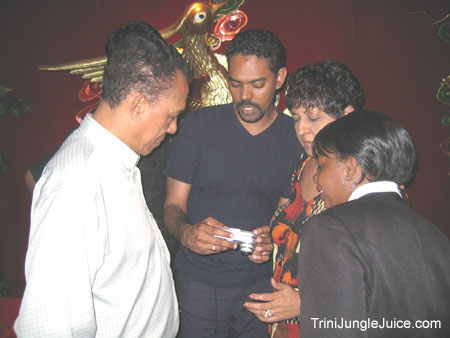 trinijan04fam-18