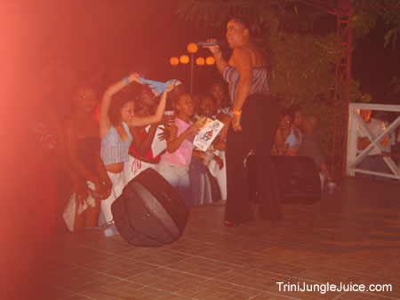 trini040231