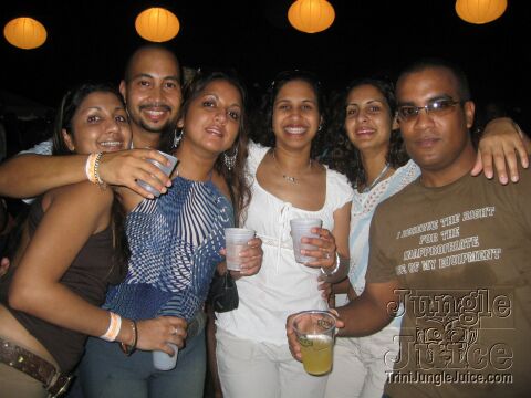 beachhouse2005-37