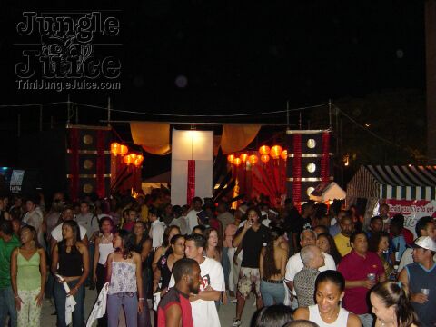 bachannalwed05-08