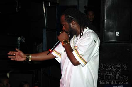 2005_dc_glow-09