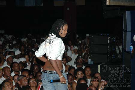 2005_dc_glow-23