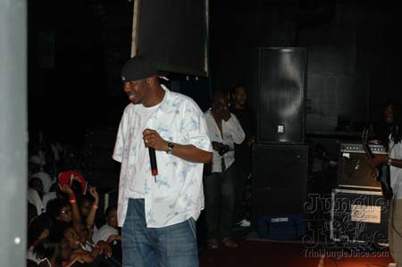 2005_dc_glow-28