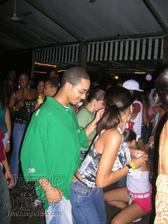 genx_estacsy-28