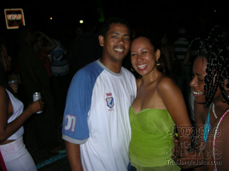 poison_2k6_launch-125