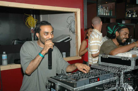 red_eye_mia-36