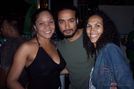 soca_on_rooftop-03