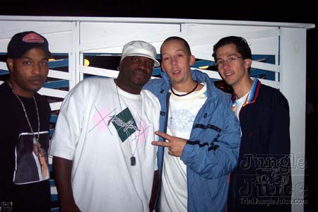soca_on_rooftop-06
