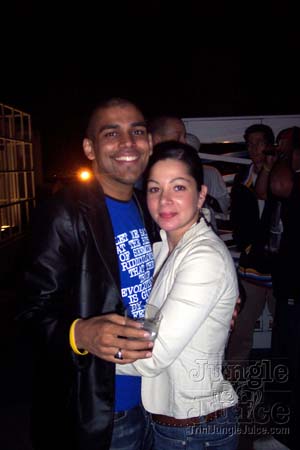soca_on_rooftop-09