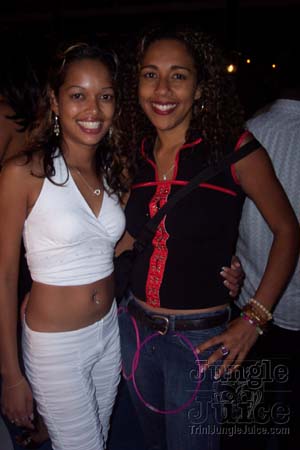 soca_on_rooftop-16