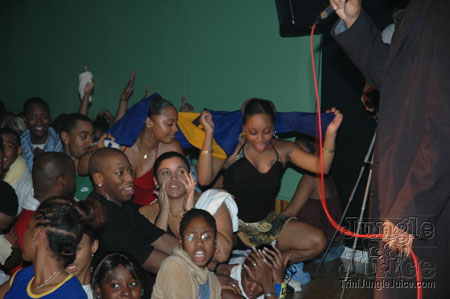 soca_or_die_3-051