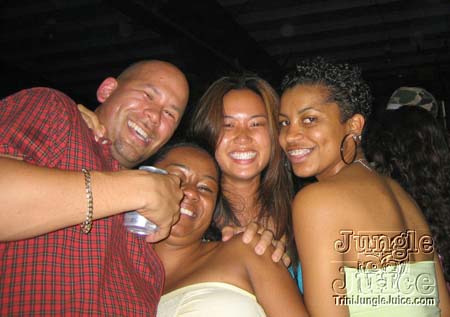 unite_de_nations_4-160