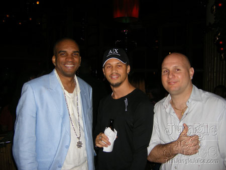 3some_nov06-15