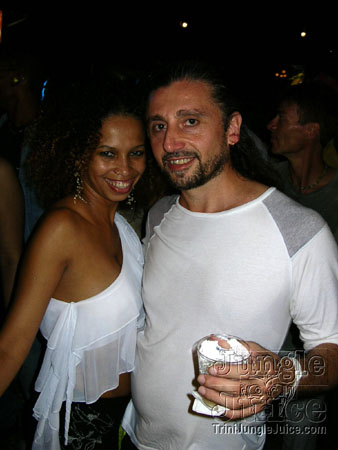 amnesia_2006-058