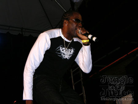 amnesia_2006-065