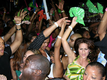amnesia_2006-133