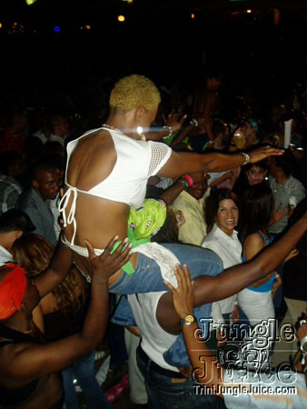 amnesia_2006-152