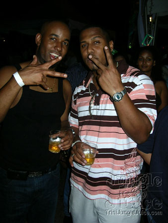 amnesia_2006-182
