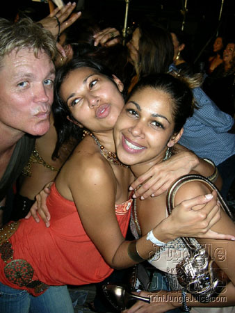 amnesia_2006-197
