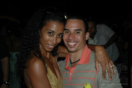 beach_house_carnival_2006-132