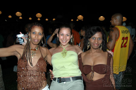 beach_house_carnival_2006-176