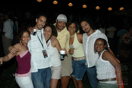 beach_house_carnival_2006-182