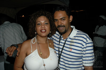 beach_house_carnival_2006-187
