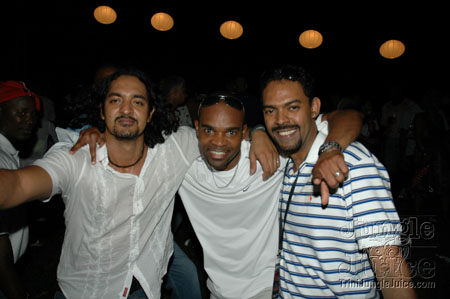 beach_house_carnival_2006-190