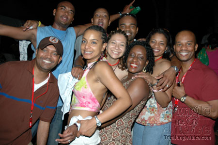 beach_house_carnival_2006-191