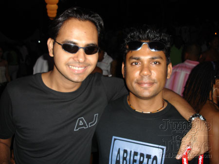 beach_house_carnival_2006-214