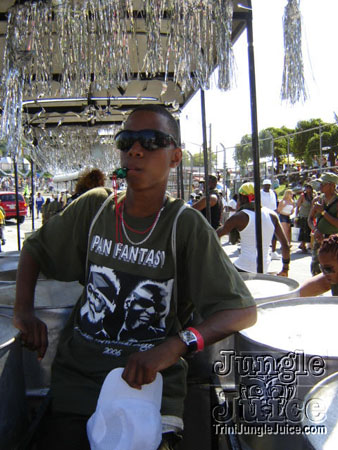 caribana_parade_pt2-114