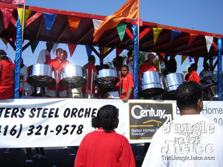 caribana_parade_pt2-125