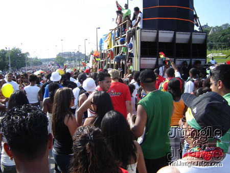 caribana_parade_pt2-149