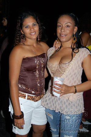 caution_2006-08