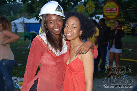 caution_2006-79