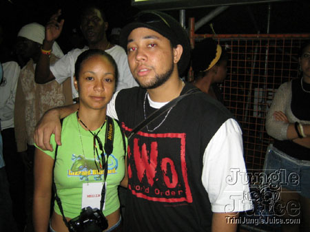 dawn_2006-043
