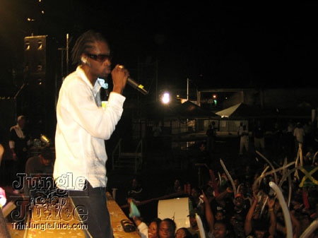 dawn_2006-060