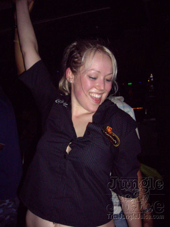 escape_2_soca-09