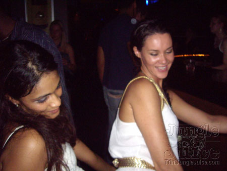 escape_2_soca-13