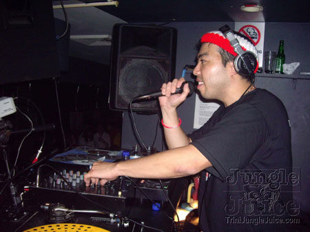 escape_2_soca-24