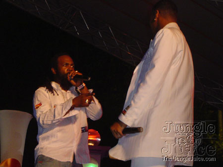glow_exotica_2006-47